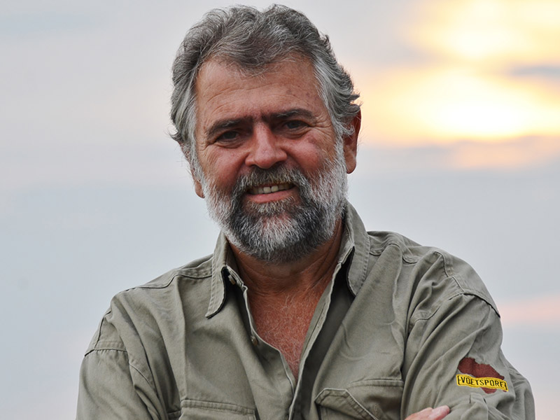 10 Vrae vir Meneer Voetspore, Johan Badenhorst