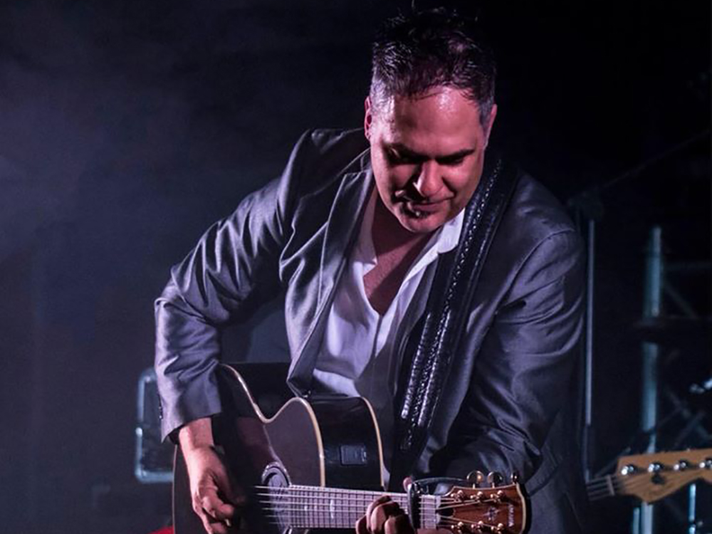 Tribute to Neil Diamond