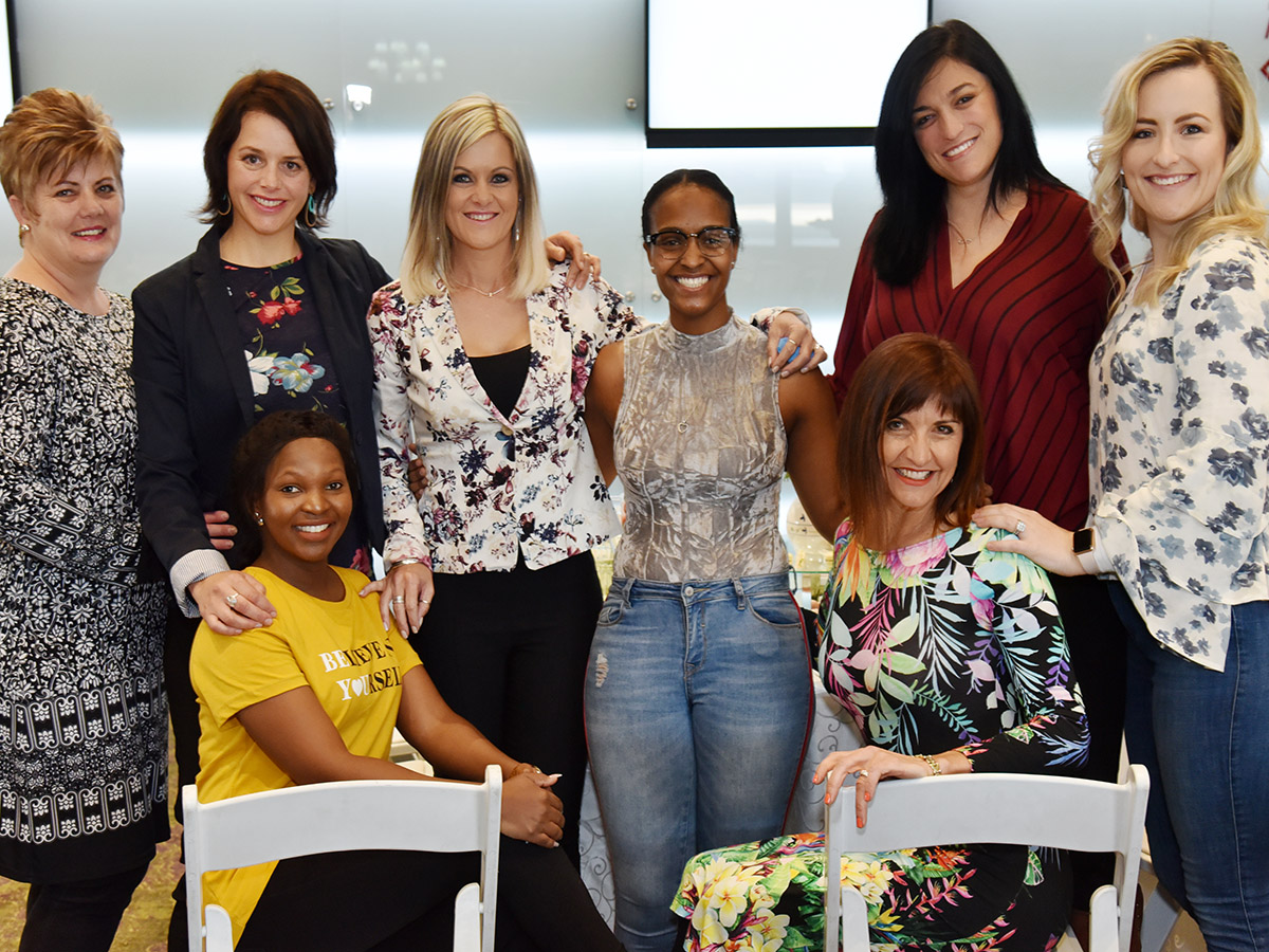 Atterbury Trust se vriendinne vier Vrouedag