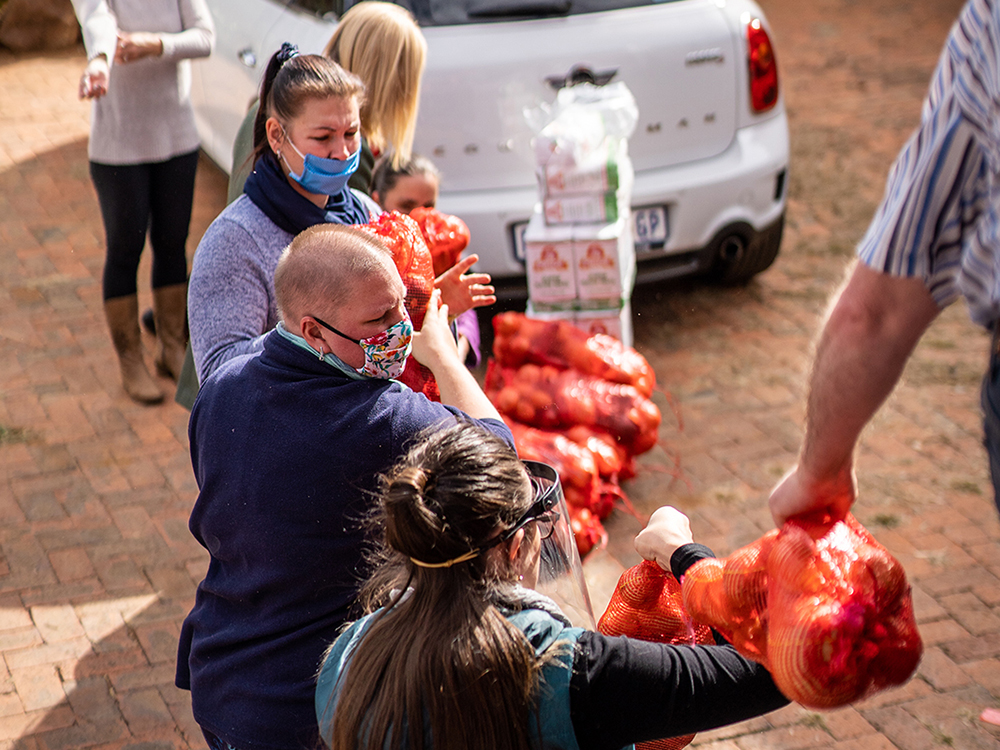 Atterbury Trust bestry honger saam met We^Can