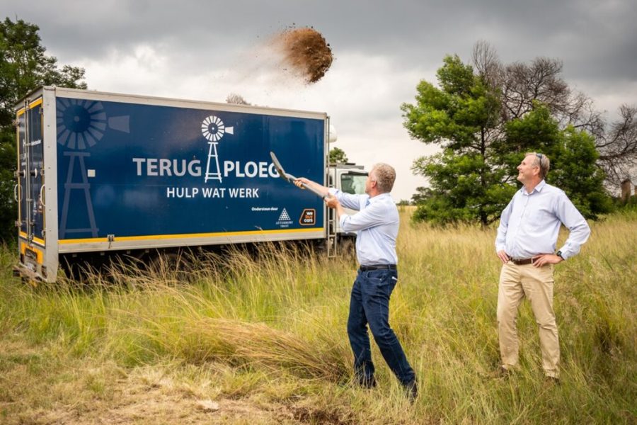 Terugploeg se hulp wat werk word ’n werklikheid