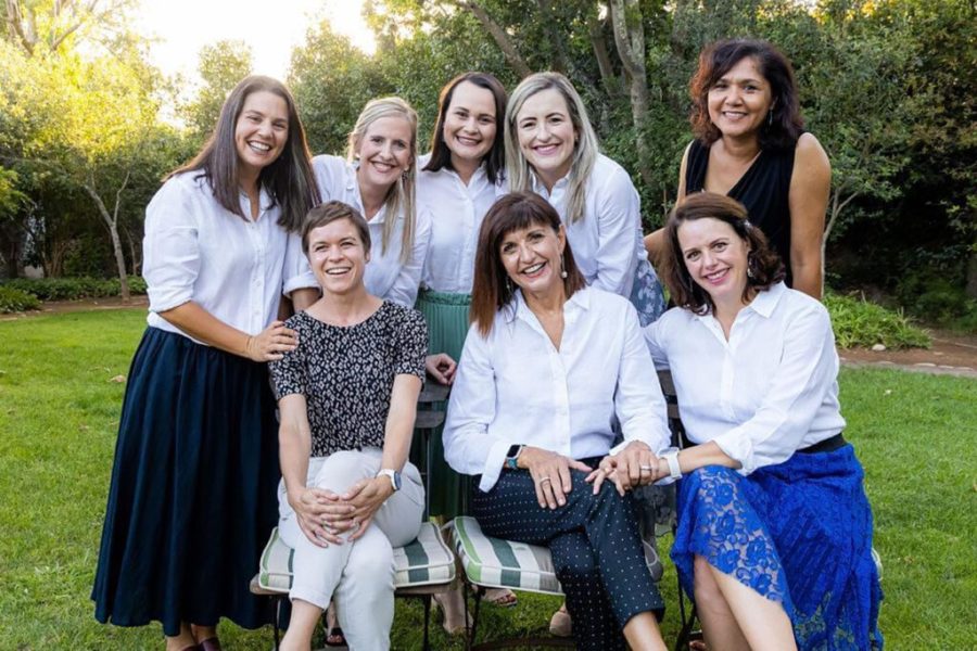 ’n Kwarteeu van omgee