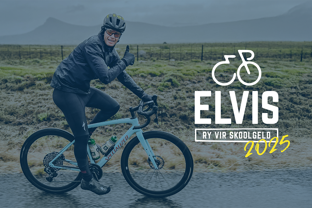 Elvis ry (weer!) vir skoolgeld